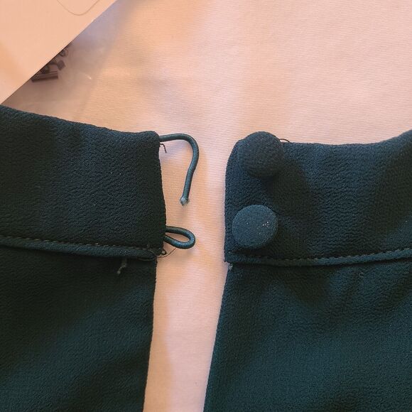 Francesca's Sleeveless Cocktail Party Dress Emerald Glass Beads, NWT, Size Small - Picture 13 of 13